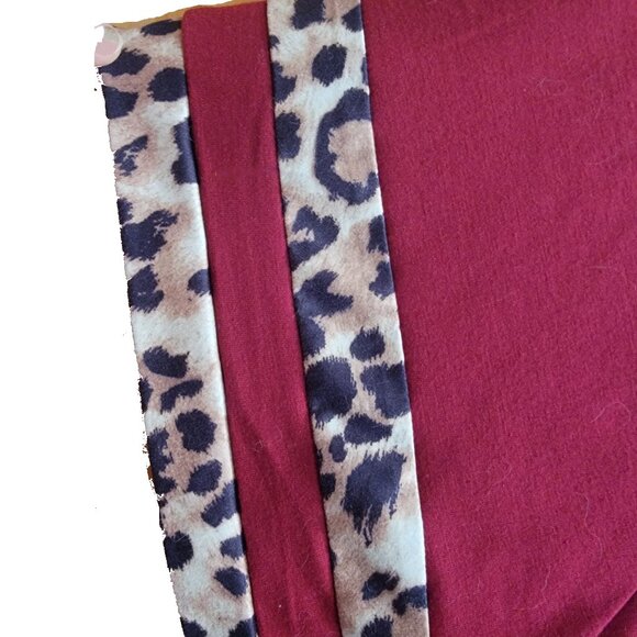 Plus Size V-Neck Colorblock Tunic T-Shirt (Sz XL/Plus0X) - Picture 4 of 5